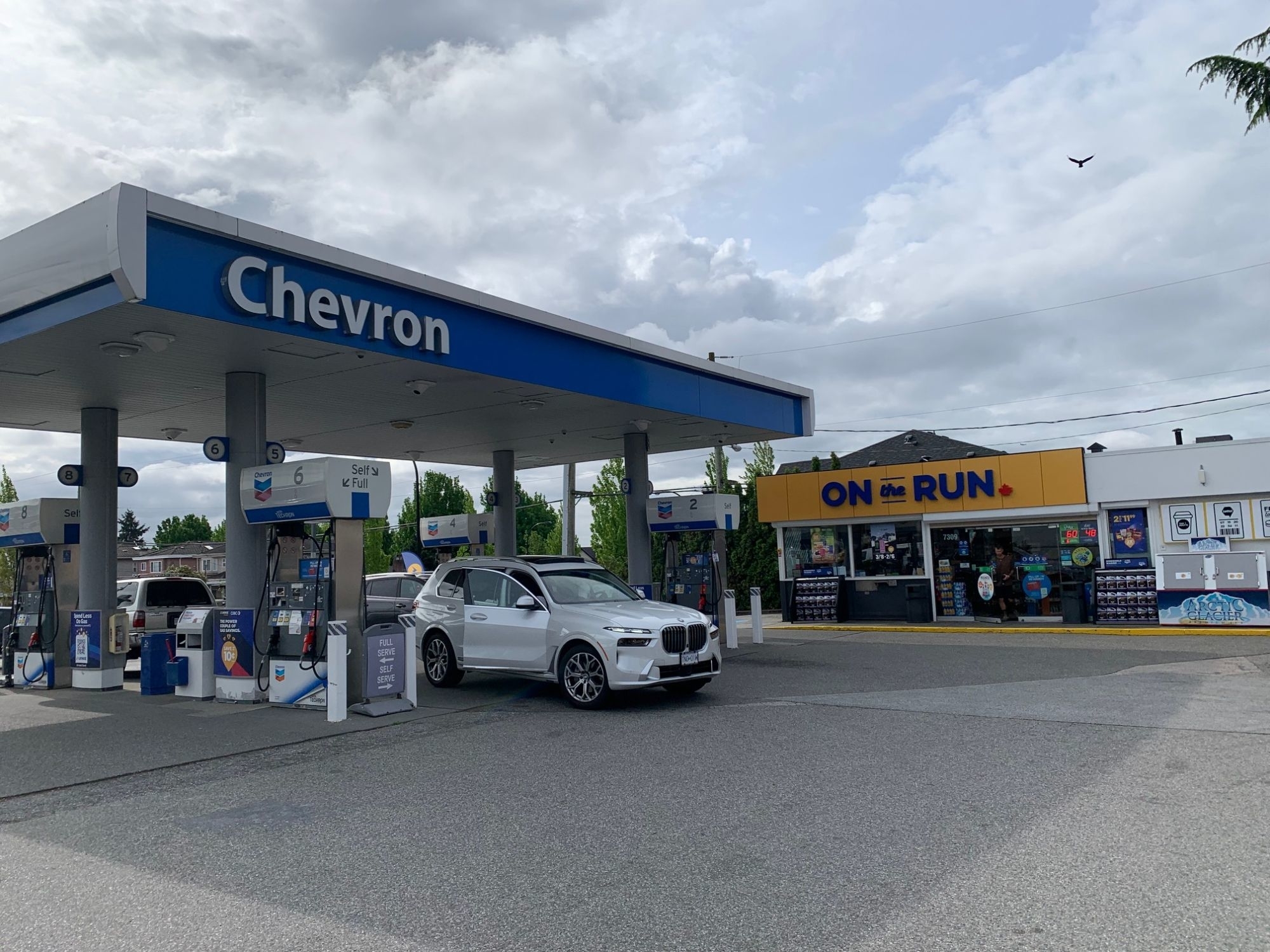 chevron - gas station - Stations-services