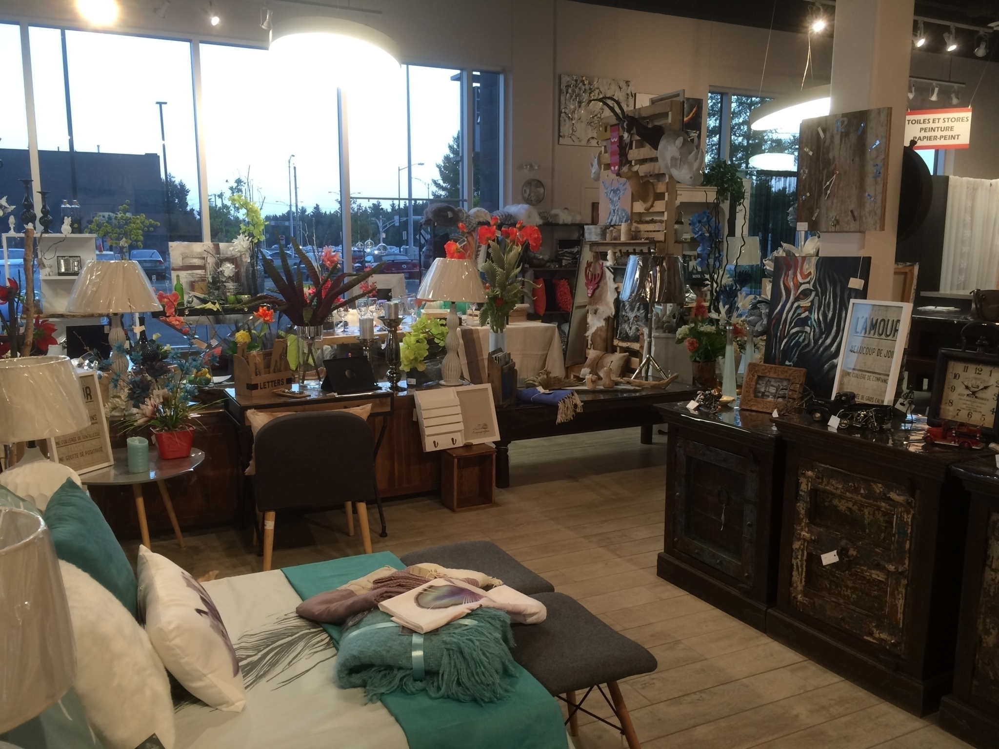 Distinction Mc Décor Inc - Interior Designers