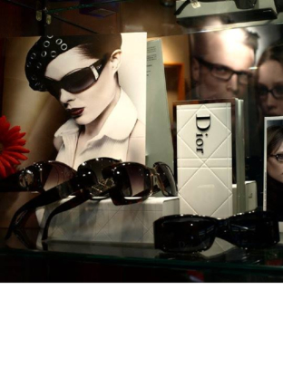 Axxis Optical - Opticians