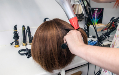 Club Capillaire Gina Robitaille & Mireille Beaulieu