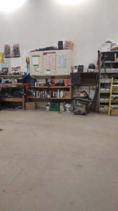 Paul's Auto Glass - Auto Glass & Windshields