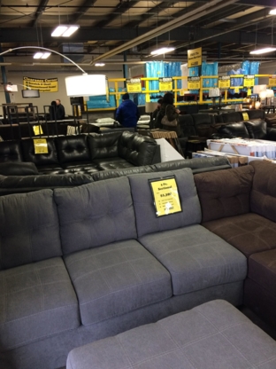 Surplus Furniture & Mattress Warehouse - Magasins de meubles