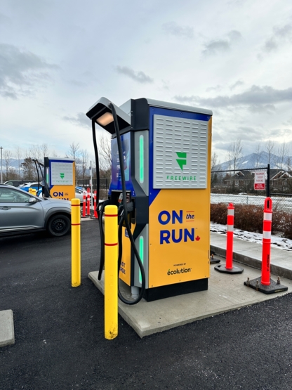 On the Run Charging Station - Convenience Stores