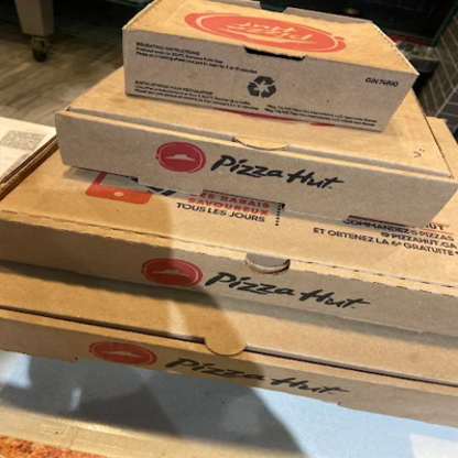 View Pizza Hut’s Boucherville profile