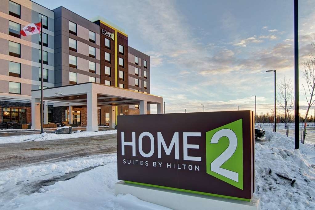 Home2 Suites by Hilton Edmonton South - Hotels