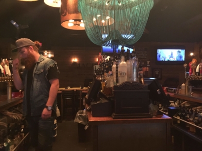 View Jack Saloon’s Napierville profile