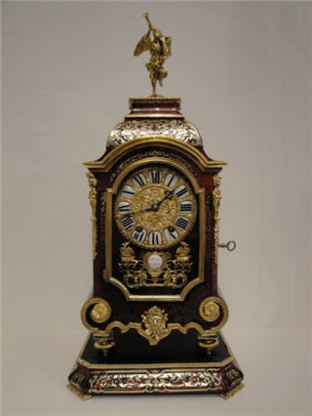 Antique Clocks & More - Antique Dealers