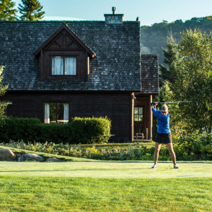 Domaine Royal Laurentien - Log Cabins & Homes