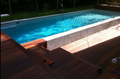 Piscines Memphré - Swimming Pool Contractors & Dealers