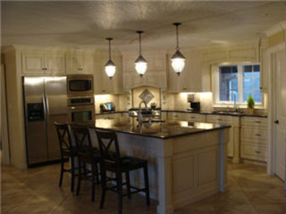 Heirlooms Custom Cabinetry & Furniture - Kitchen Cabinets