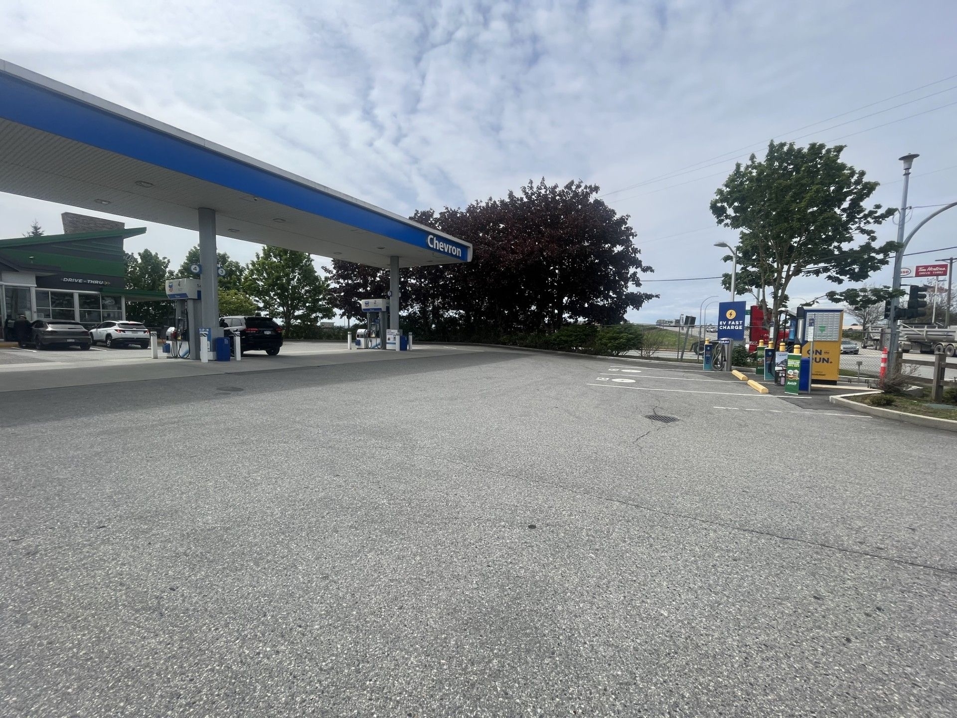 Chevron - Gas Station - Stations-services