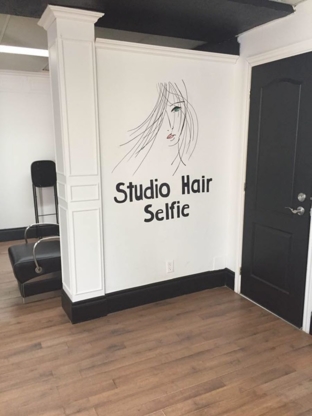 Studio hair selfie - Black Hair Salons