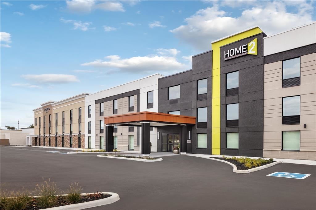 Home2 Suites by Hilton Kitchener - Hotels