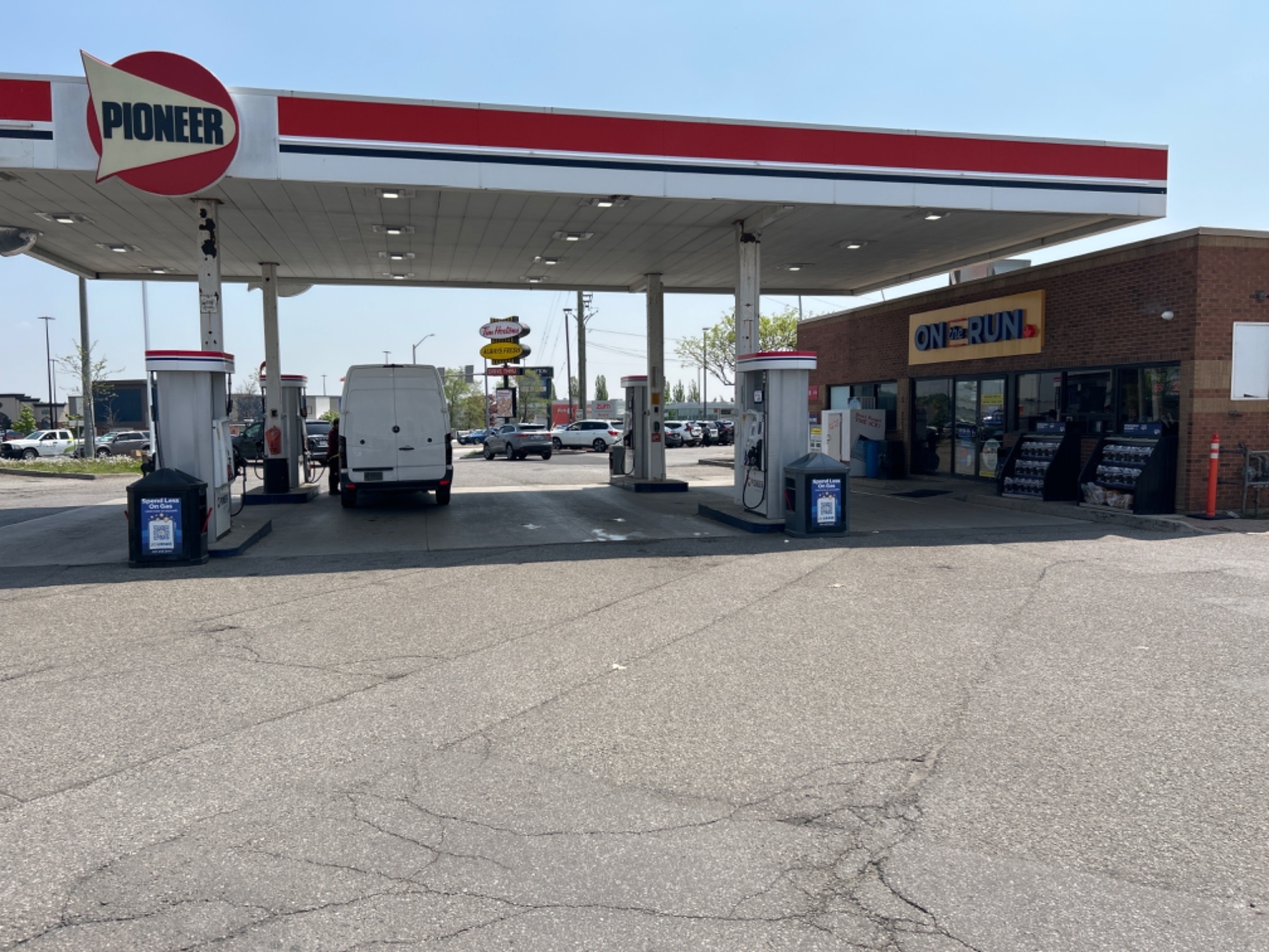 pioneer - gas station - Gas Stations