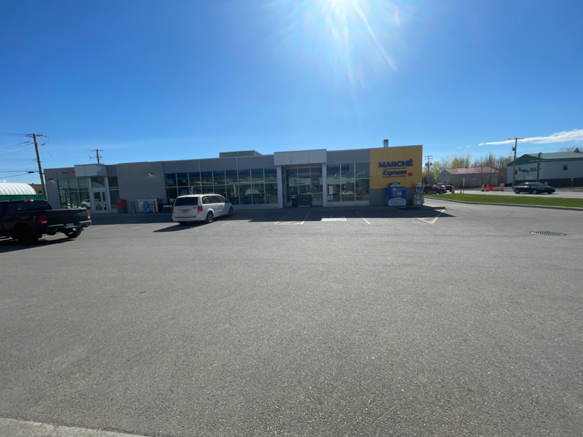 marché express - convenience store - Convenience Stores