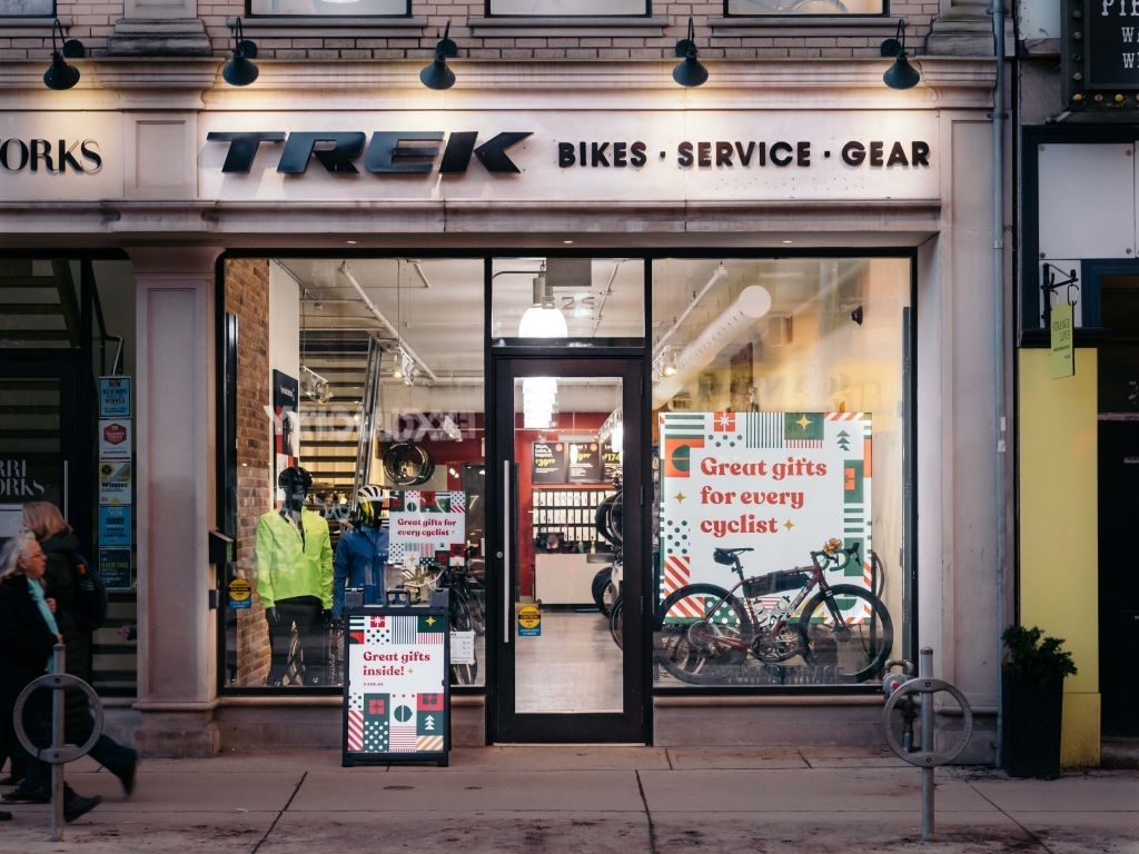 Trek Bicycle Queen West - Bicycle Stores