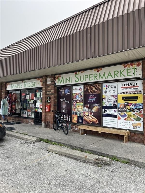 CoinFlip Bitcoin ATM - Maple Ridge Mini Super Market (Pickering) - Banques