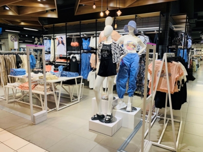 Ardene - Women's Clothing Stores