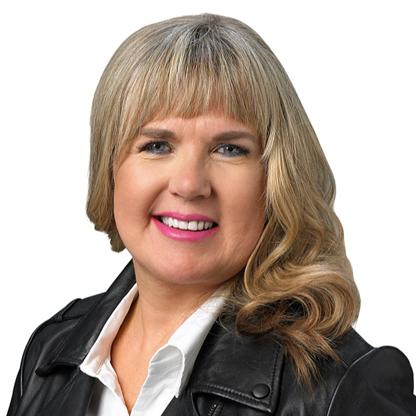 Guylaine Quintal Courtier immobilier RE/MAX Sherbrooke - Real Estate Agents & Brokers