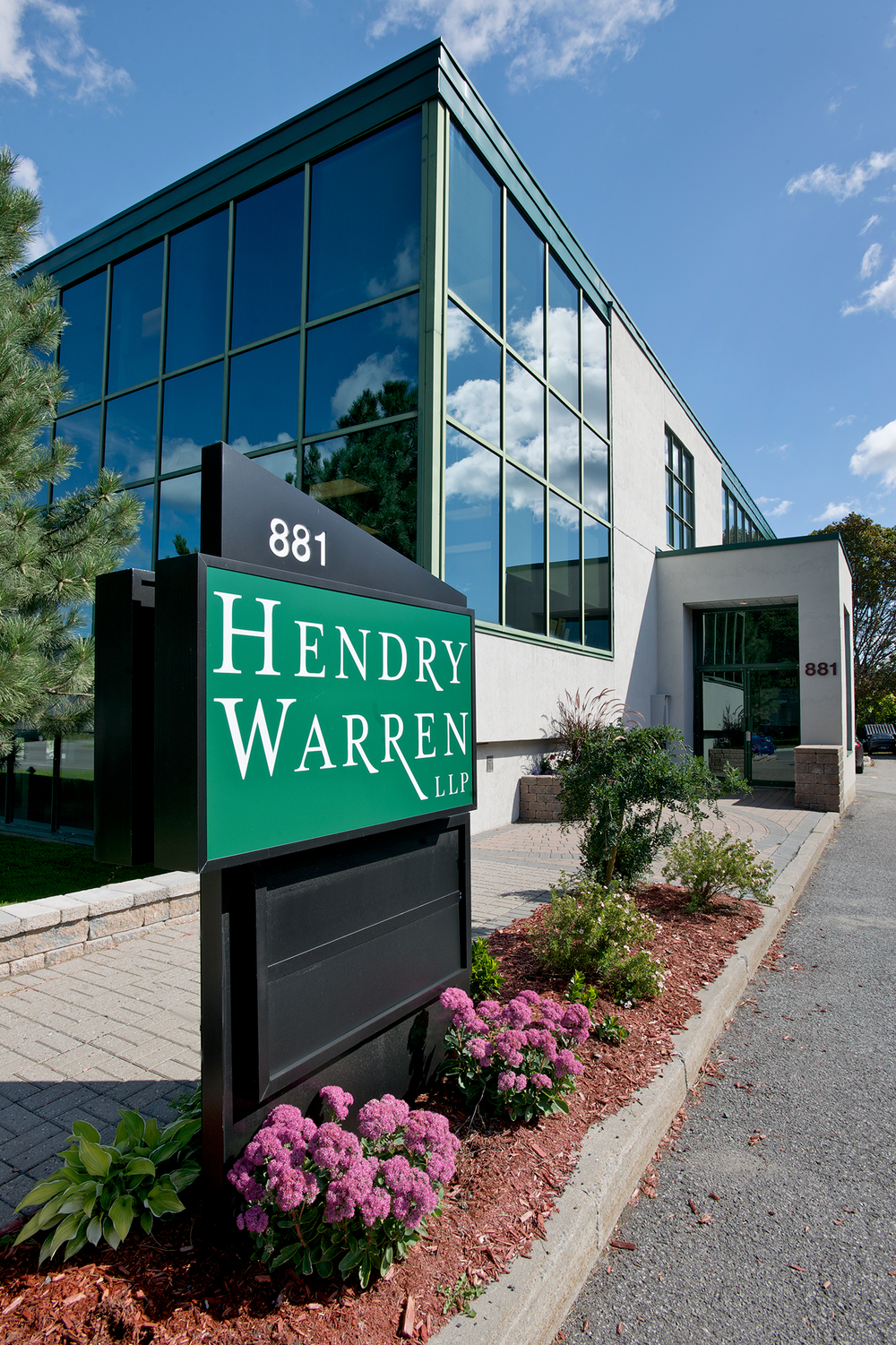 Hendry Warren LLP - Conseillers et entrepreneurs en éclairage