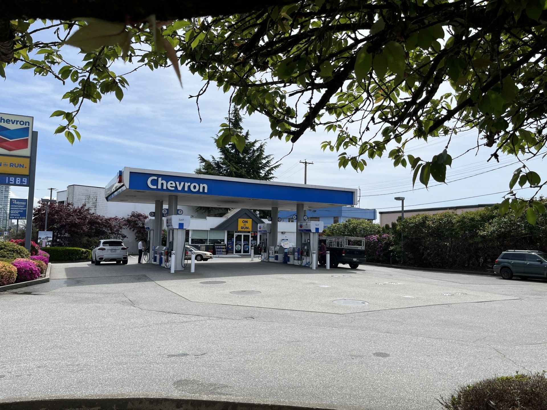 chevron - gas station - Gas Stations