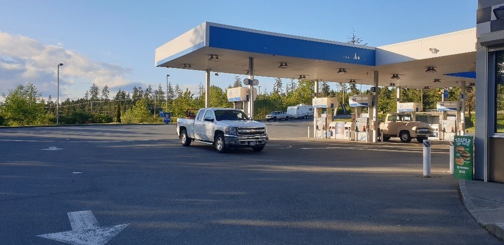 chevron - gas station - Stations-services