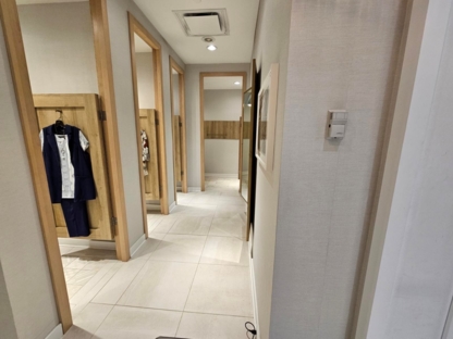 Claire France - Women's Clothing Stores