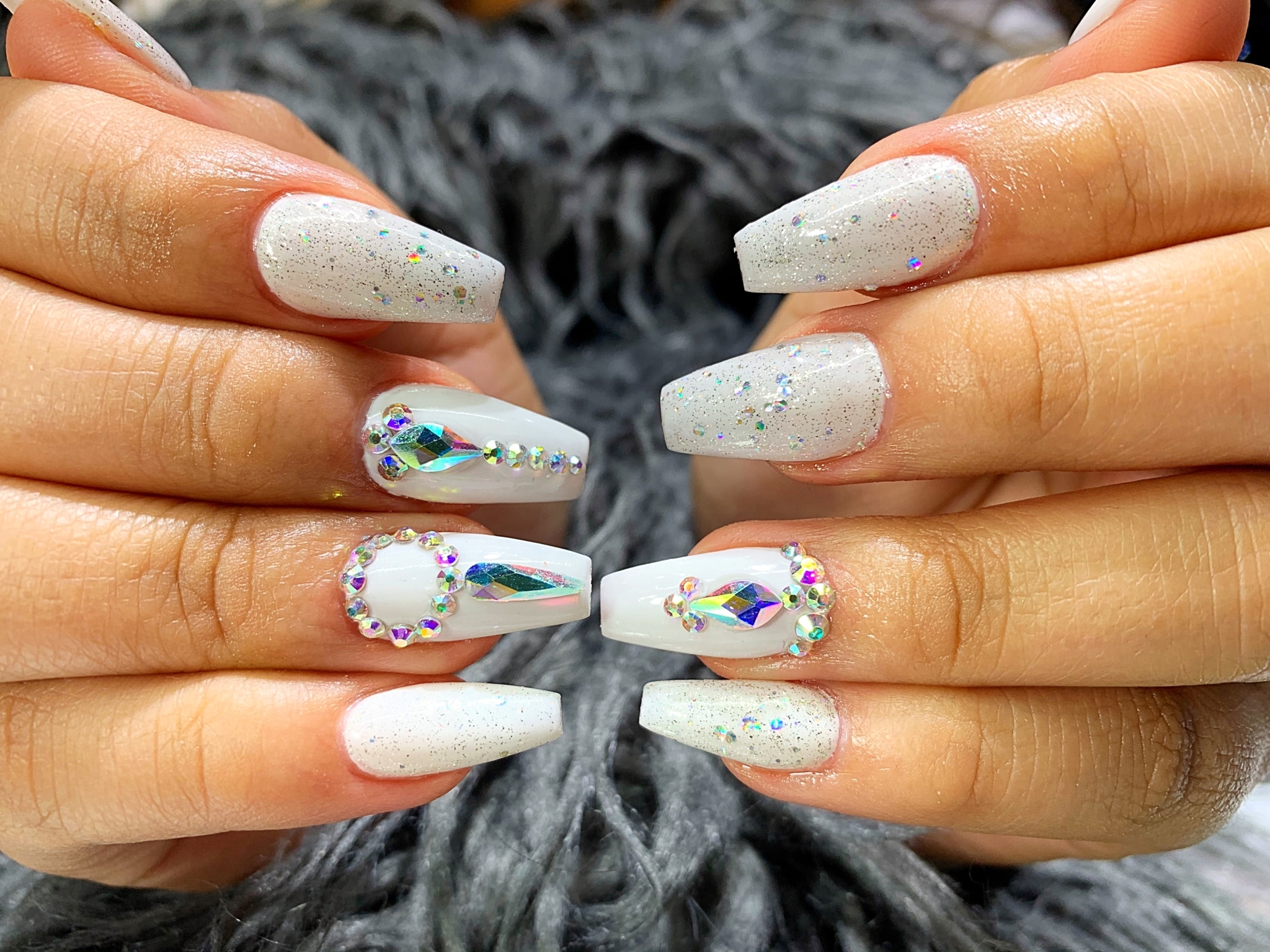 Royal Spa Nails & Lashes 15527 118 Ave Nw, Edmonton, AB