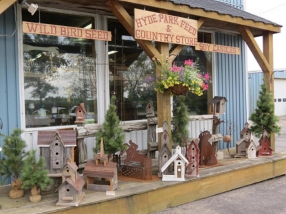 Hyde Park Feed & Country Store - Bird Houses, Feeders & Supplies