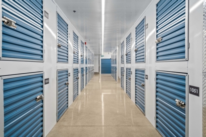 Self Stor Storage Richmond Hill - Self-Storage