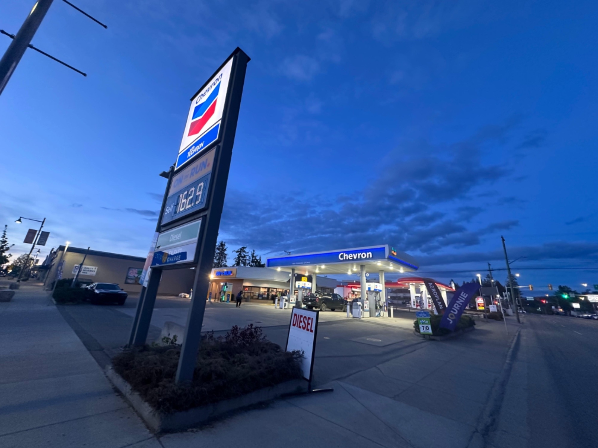 Chevron - Gas Station - Gas Stations