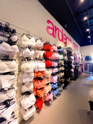 Ardene - Magasins de vêtements