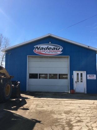 Nadeau M Haulage & Excavation Inc - Vehicle Towing