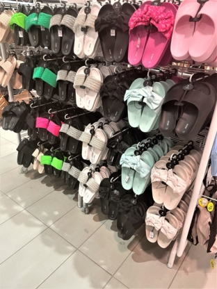 Ardene - Magasins de vêtements