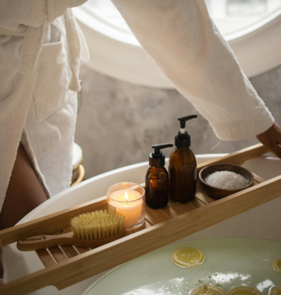 Therapeutic Massage Laser Spa - Spas : santé et beauté