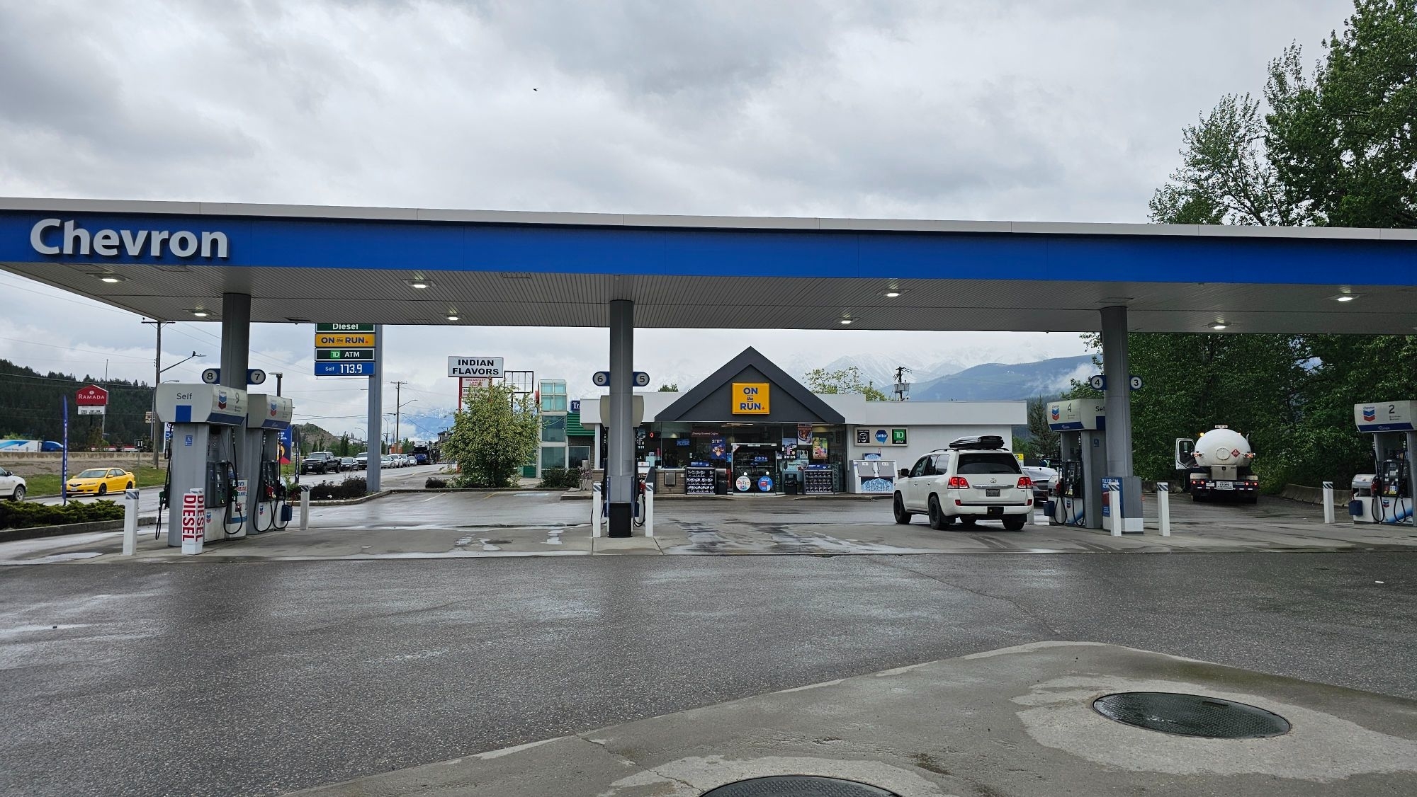 chevron - gas station - Stations-services