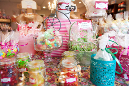 Everybody Loves Candy Shoppe Ltd - Candy & Confectionery Stores