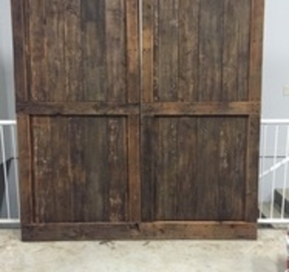 Peoples Rustic Barn Doors & Renovations - Portes et fenêtres