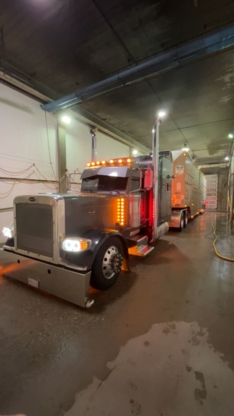 View Long & Low Transport inc’s Claresholm profile
