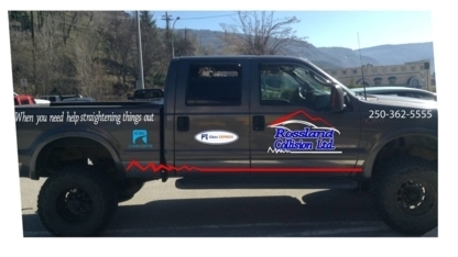 Rossland Collision ltd - Pare-brises et vitres d'autos