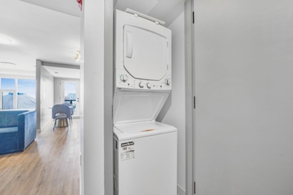 Skye Hotel & Residences - Hotels