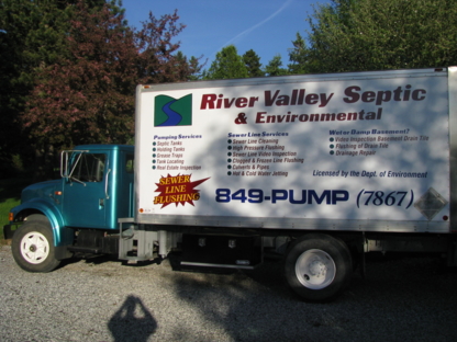 River Valley Septic Service - Nettoyage de réservoir
