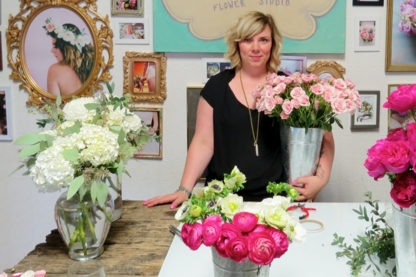 Blush & Bloom Flower Studio - Fleuristes et magasins de fleurs