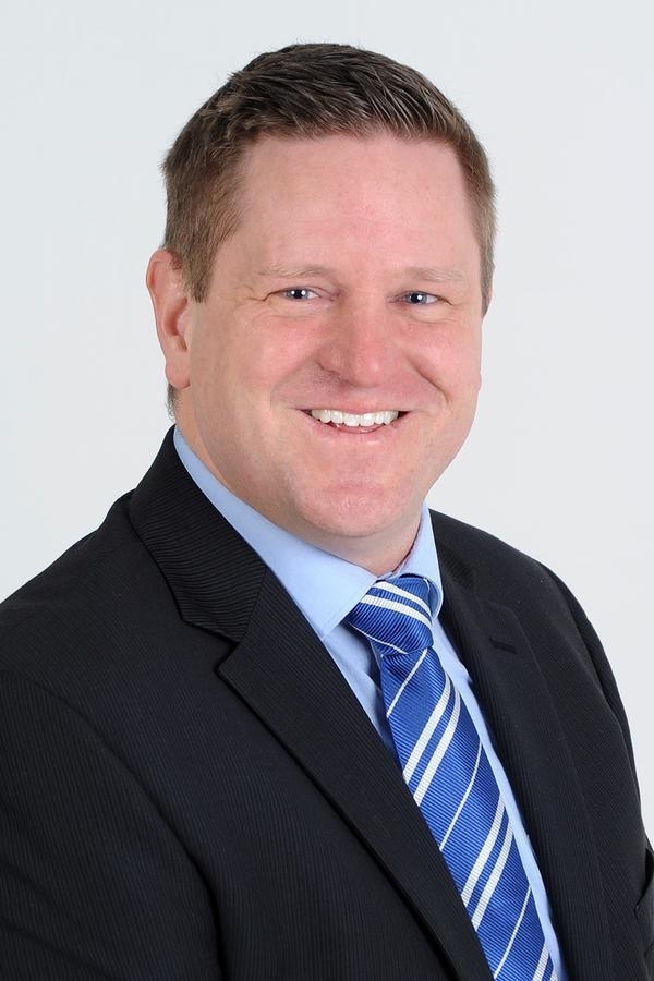 Edward Jones - Financial Advisor: Darren J Shellborn-Birch, DFSA™|CIM®|CEPA® - Investment Advisory Services