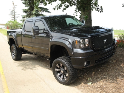 Buzz Box Liners & Truck Accessories - Truck Caps & Accessories