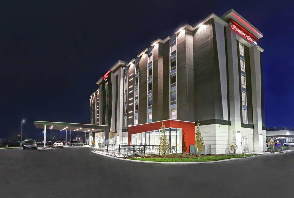 Hampton Inn by Hilton Peterborough - Hotels