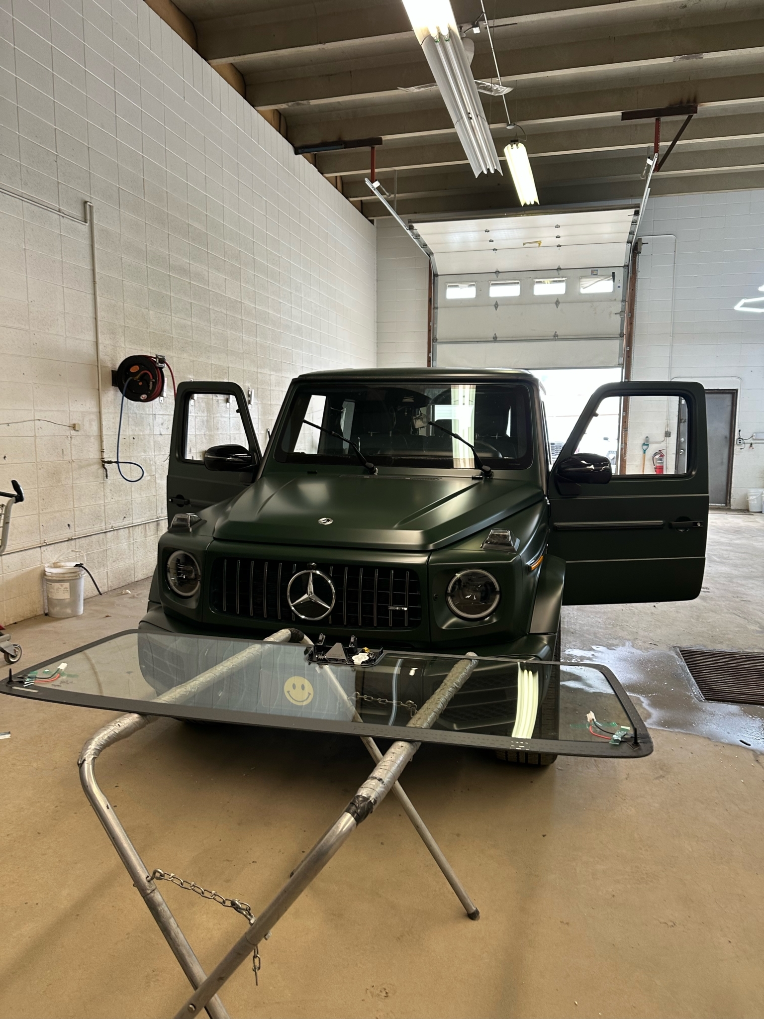 Perfect Auto Glass - Auto Glass & Windshields