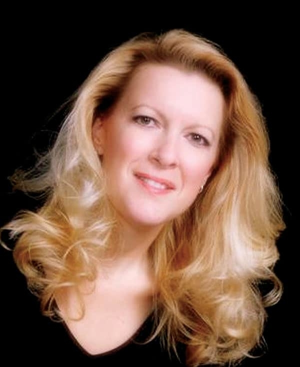 katherine hanna desjardins insurance agent