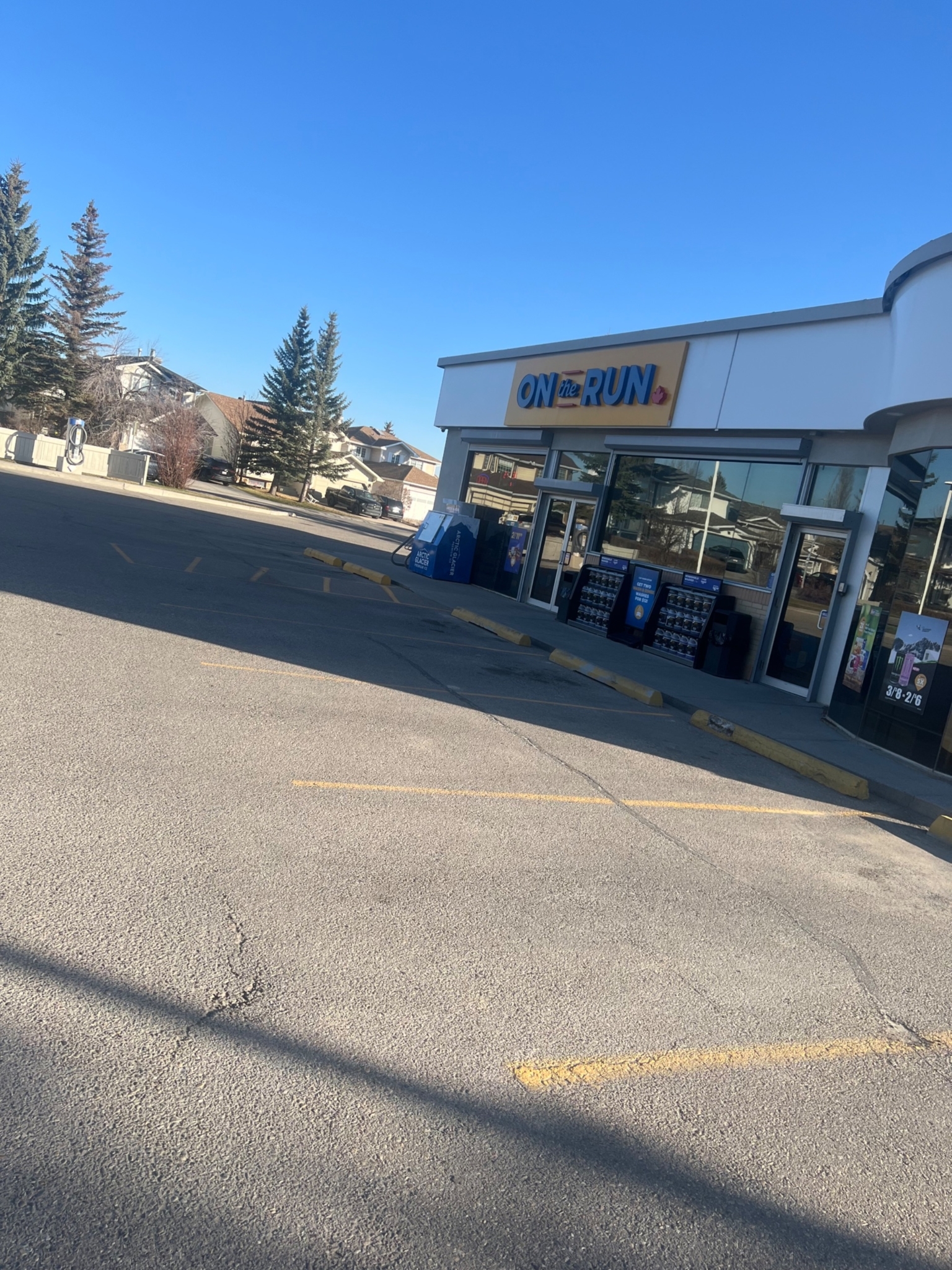 On The Run - Convenience Store - Dépanneurs