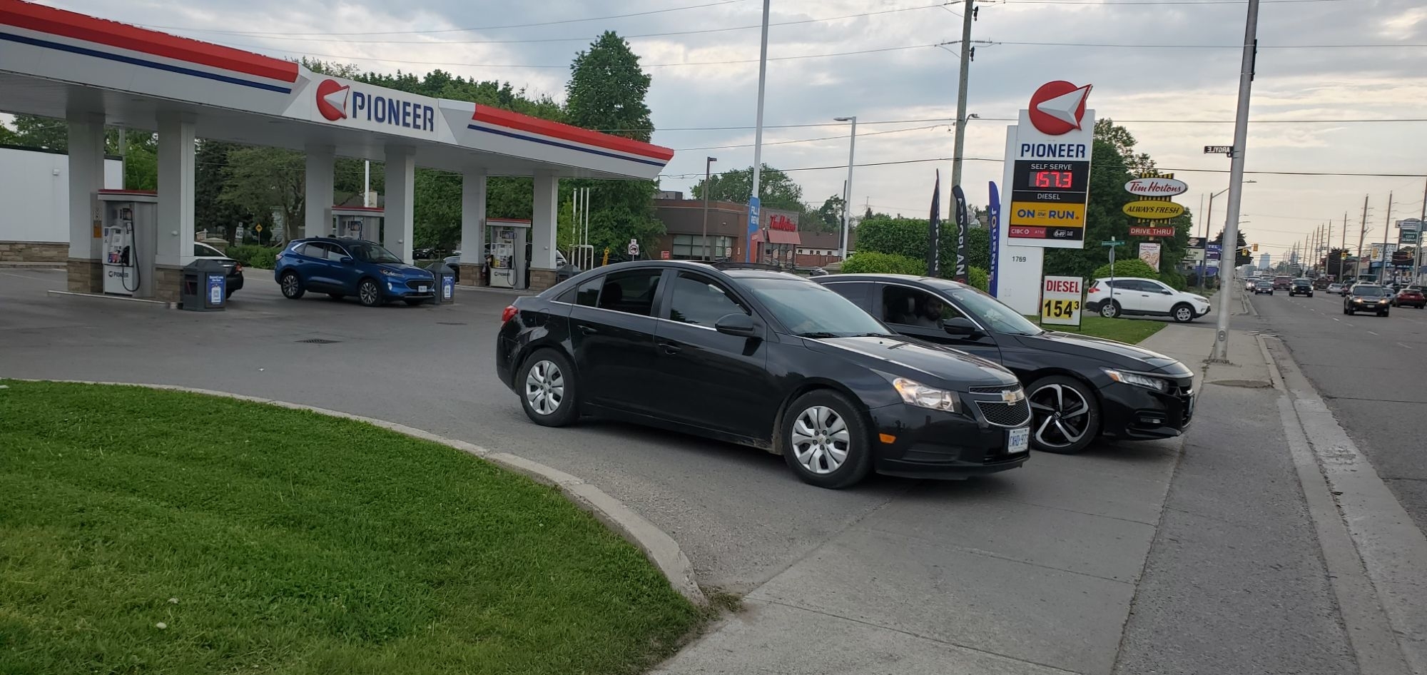 pioneer - gas station - Gas Stations